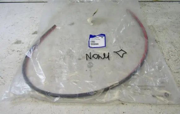 Volvo XC60 Seal rubber (tailgate) 32282741