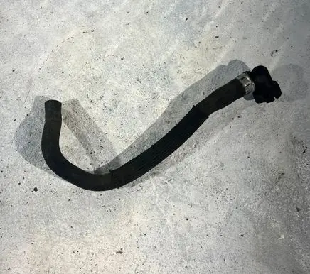 Volvo S60 Engine coolant pipe/hose 30745335