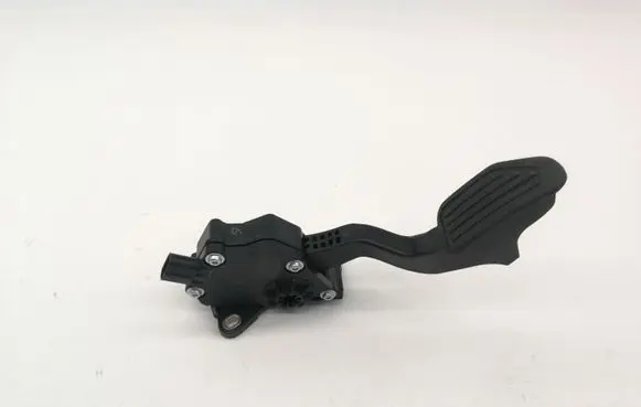 Subaru Trezia Accelerator throttle pedal 7811052053
