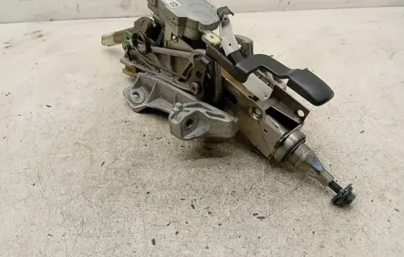 Volvo V40 Steering wheel axle P31340956 T3C2C1979