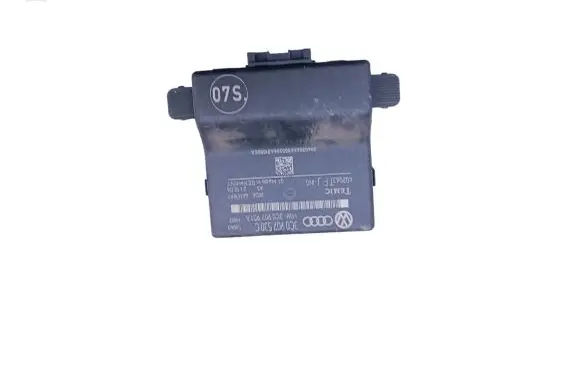 Volkswagen PASSAT B6 Gateway control module 3C0907530C