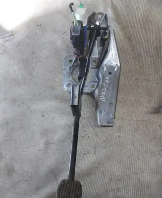 Ford Kuga I Brake pedal 3M512467CP 10272M02