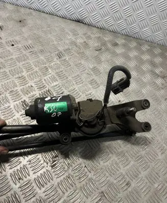 KIA Sorento Wiper motor
