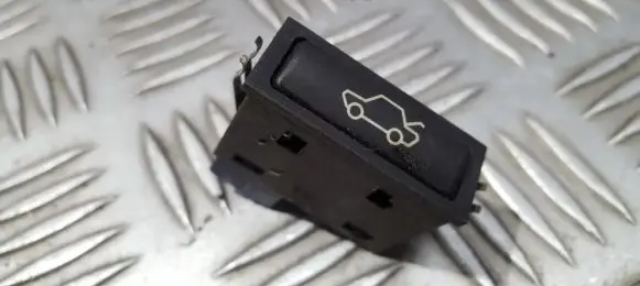Tailgate opening switch