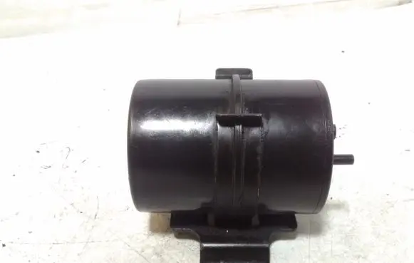 Chevrolet Captiva Vacuum air tank 