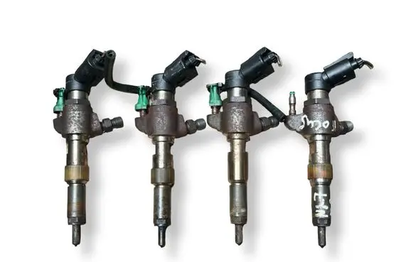 Ford Focus Fuel injector 9802448680