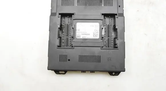 Skoda Fabia Mk2 (5J) Comfort/convenience module 6R7937087K