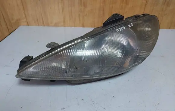 Peugeot 206 Headlight/headlamp 9632689380