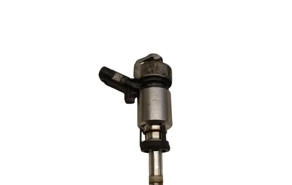 Fuel injector