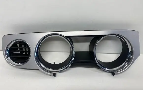 Ford Mustang V Dashboard trim 63044D70