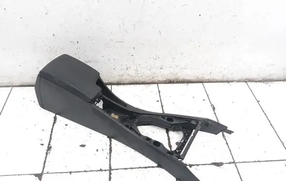 BMW 3 E90 E91 Center console 1991255 BSS3S01C35