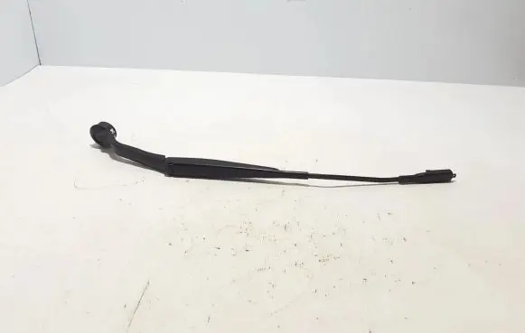 Ford Kuga II Front wiper blade arm CJ5417C495AF