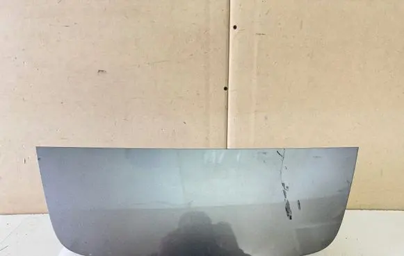 Nissan Leaf II (ZE1) Electric car charge socket cover