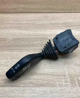 Opel Zafira A Indicator stalk 90560990 12263700