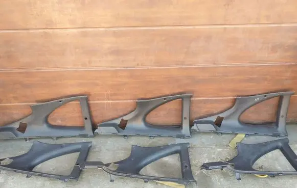 Toyota Celica T180 Other sill/pillar trim element