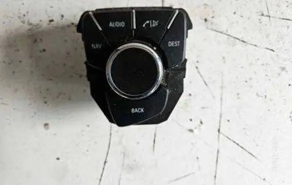 Opel Insignia A Multifunctional control switch/knob 13310070 211447