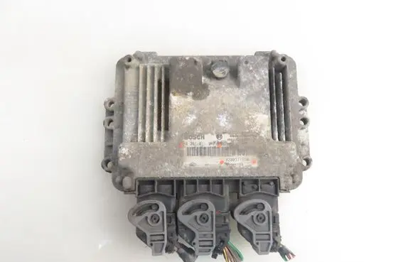 Renault Master II Engine control unit/module 8200311550 0281011940
