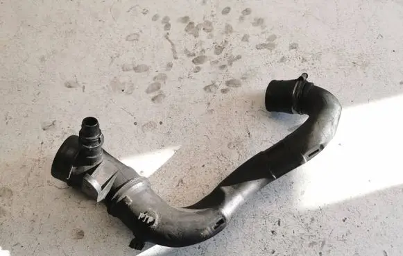 Audi A3 S3 8P Intercooler hose/pipe 446037