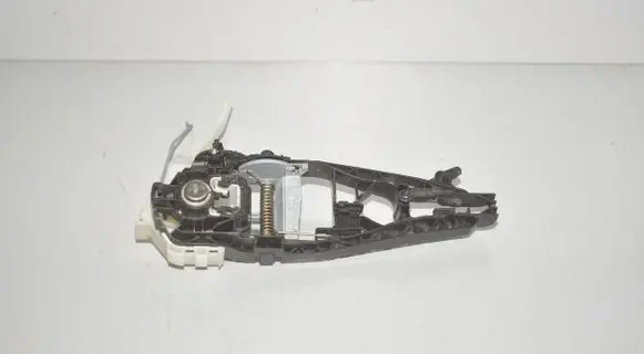 BMW X1 F48 F49 Front door exterior handle/bracket 7401211 51217401211 7293187