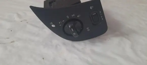 Mercedes-Benz A W168 Fog light switch 1685450104