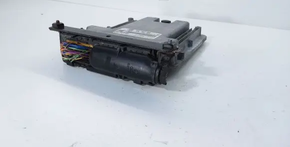 Volkswagen PASSAT B6 Engine control unit/module 03L907309 0281015029