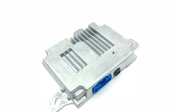 Citroen C4 III e-C4 Sound amplifier 9831389780