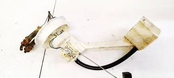 Volkswagen PASSAT B5 Fuel level sensor 8E0919673D
