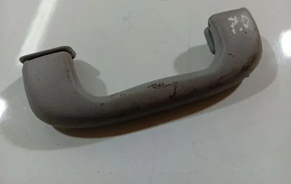 Opel Signum Front interior roof grab handle