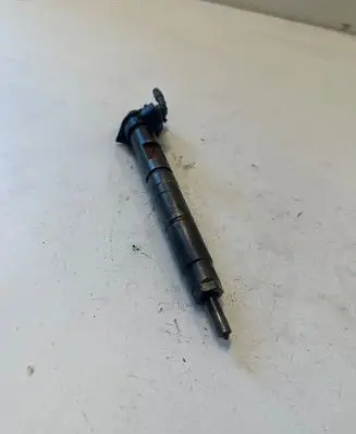 Toyota Corolla E140 E150 Fuel injector 0445116009