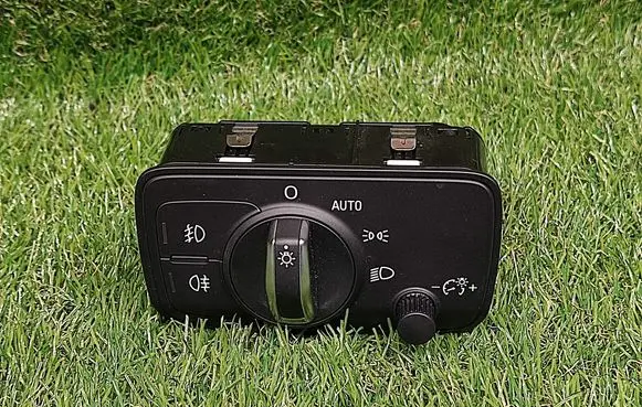 Audi A3 S3 8V Light switch 8V0941531AE