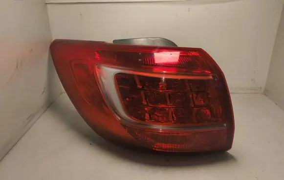 KIA Sportage Rear/tail lights R1S102 TSAP209D01 6233