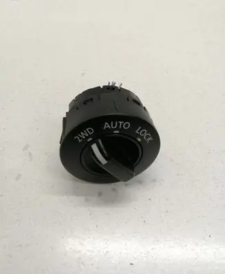 Nissan X-Trail T30 Differential lock switch 