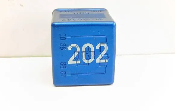 Audi A4 S4 B6 8E 8H Other relay 8A0951253