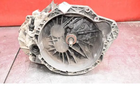 Renault Master II Manual 6 speed gearbox PK5366