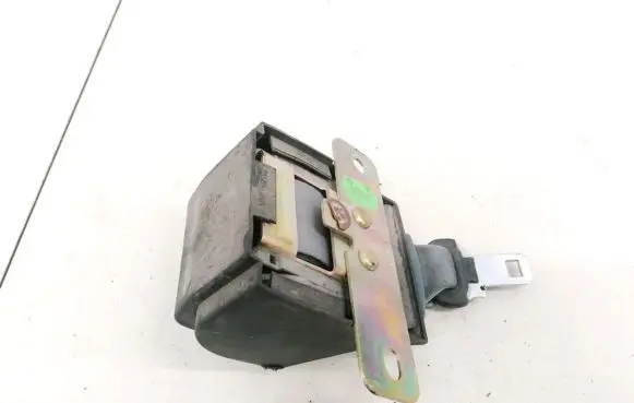 Renault Scenic I Middle seatbelt (rear) 