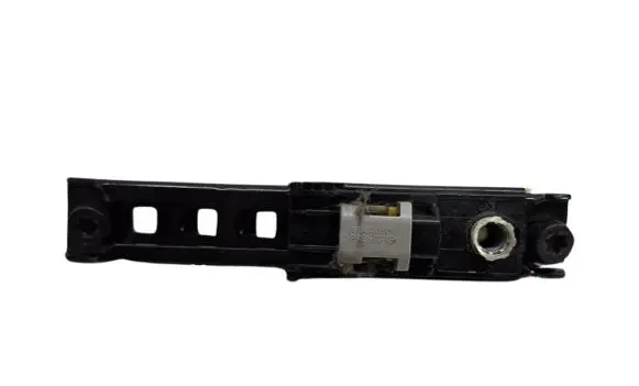 Opel Mokka Seat belt adjustment rail 13585757