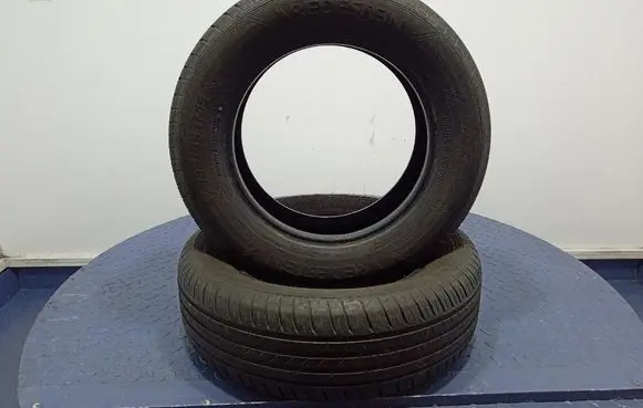 Volkswagen Golf IV R17 summer tire 8714692505294