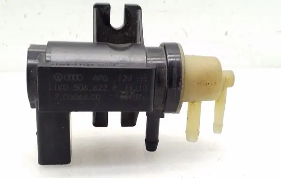 Volkswagen PASSAT B6 Turbo solenoid valve 1K0906627A 70086800
