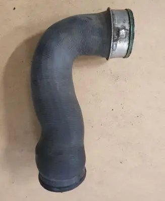 Volkswagen Golf V Intercooler hose/pipe 1K0145834N