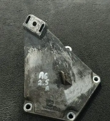 Audi A6 S6 C5 4B Engine mounting bracket 4B0199307G 543130