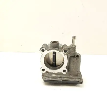 Toyota RAV 4 (XA30) Throttle valve 2203037050 142011M15