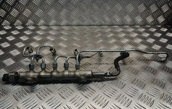 Fuel main line pipe