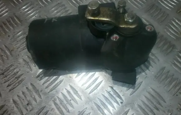 Renault Megane I Wiper motor