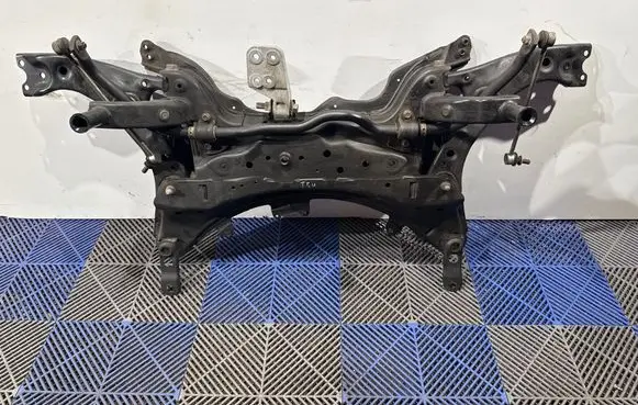 Toyota C-HR I Front subframe 51201F4070