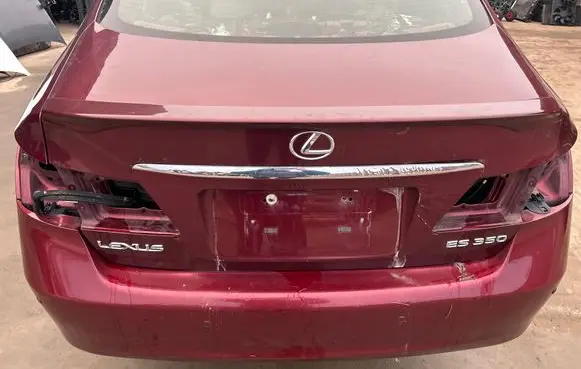 Lexus ES 250 - 300 - 330 Tailgate/trunk/boot lid 