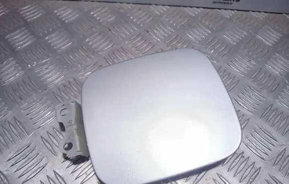 Mitsubishi Carisma Fuel tank cap