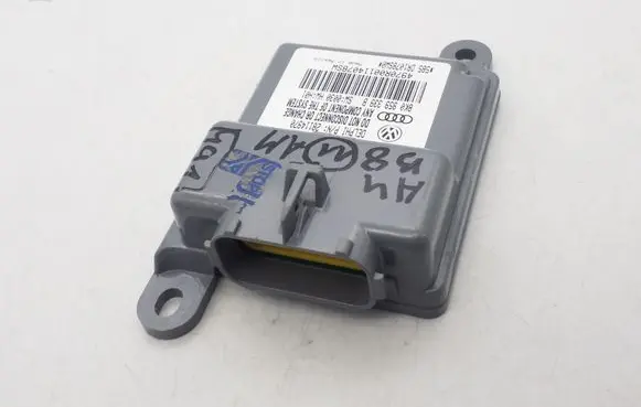 Audi A4 S4 B8 8K Seat control module 8K0959339B 28114970