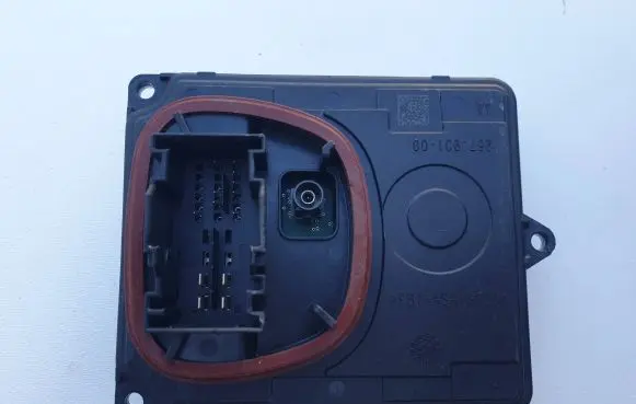 Porsche Cayenne (9Y0 9Y3) Headlight ballast module Xenon 9Y0941597B 24872251AA