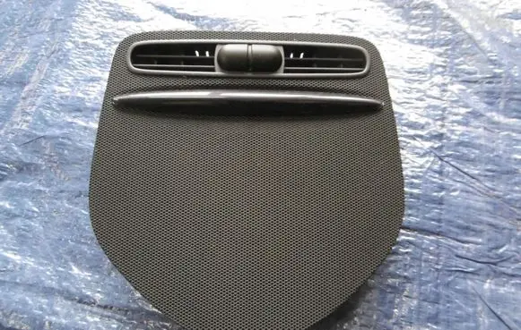 Mercedes-Benz ML W164 Dash center speaker trim cover A1646800418