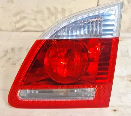 BMW 5 E60 E61 Tailgate rear/tail lights 7165830 6935332 27880204